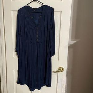 Ellos navy tunic with gold hardware details
